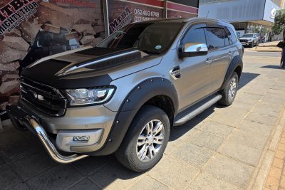 Ford Everest 2015-2022 Wheel Arches (V2) No PDC