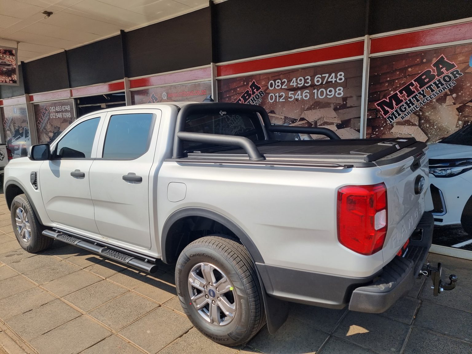 Ford Ranger Strp Side Ford Ranger 2012+ Side Step Double Cab (Black) BS250065 – Mighty Thor ...