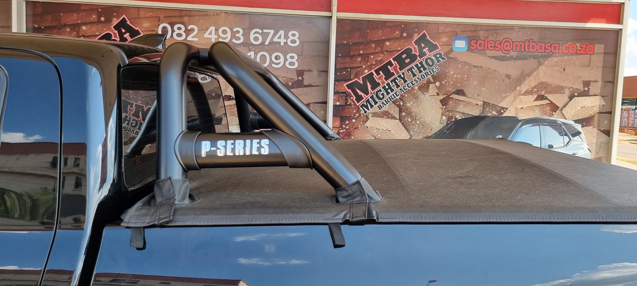 Tonneau cover suitable for GWM PSeries double cab (provision to fit RB