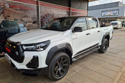 Toyota Hilux 2021+ Wheel Arches