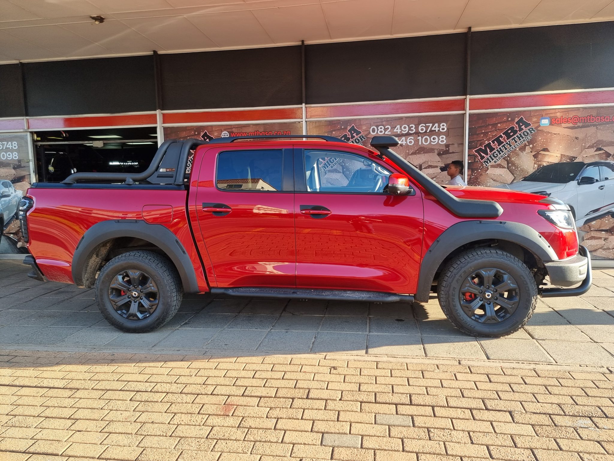 Modified Gwm GWM P-Series 2021+ Snorkel – Mighty Thor Bakkie Accessories