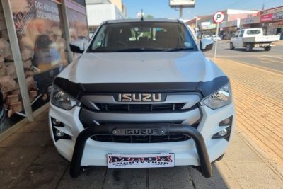 Isuzu D-Max 2018-2025 Nudge Bar (Black) BS1600098