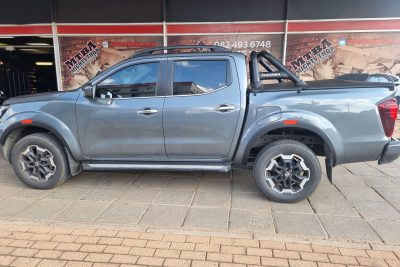 Nissan Navara 2021+ Tonneau Cover (Double Cab)