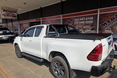 Toyota Hilux 2016+ Tonneau Cover (Super Cab)