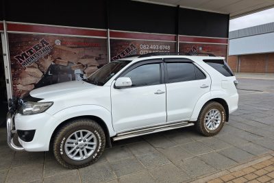 Toyota Fortuner 2005-2015 Weather Guards (Matt Black)