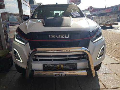 ISUZU