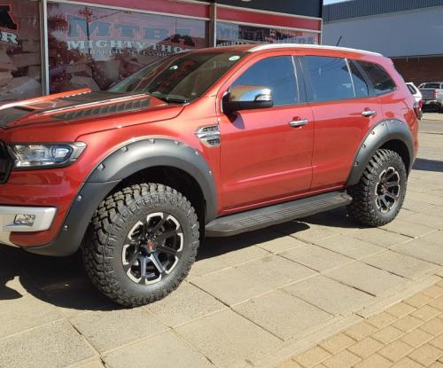 Ford Everest