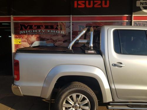 Amarok roll bar and tonneau cover
