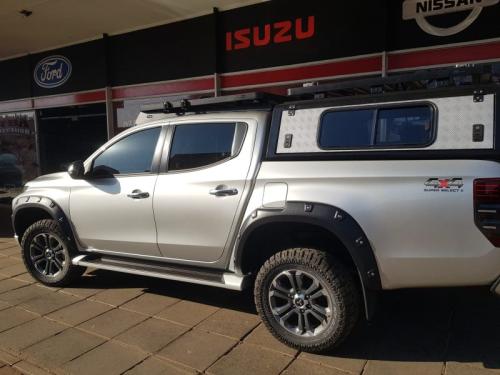 Fender flares V2 - TRITON 2020 e