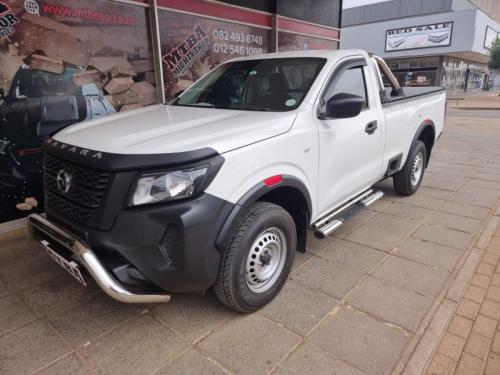 Fender flares red insert, door handle inner cups,side step SS, nudge bar SS - Navara D23