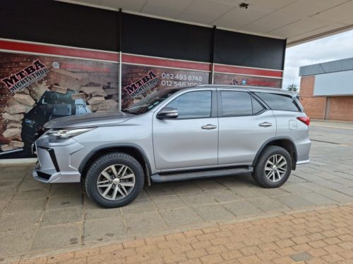 Lexus front bumper - Toyota Fortuner
