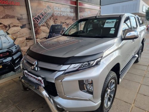 Mitsubishi Triton bonnet guard